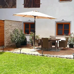 gemutliche-ferienwohnung-mit-70qm-wohnflache-und.com-bavaria.com/
